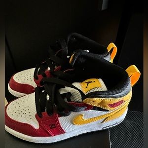 Kids Jordan 1s -Size 12